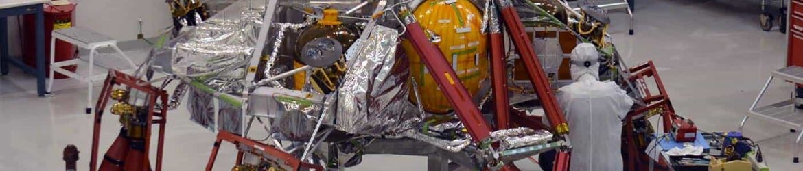O novo rover está sendo construído no Laboratório de Propulsão a Jato da NASA (Crédito: NASA)